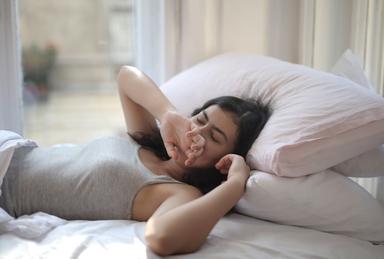 Как восстановить режим сна? И как нерегулярный сон влияет на организм?